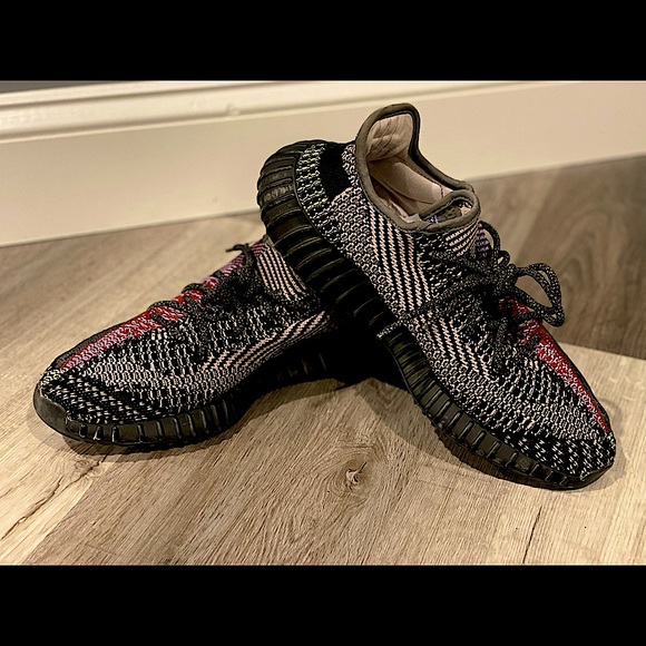 Yeezy Adidas 350 V2 Yecheil size 9.5